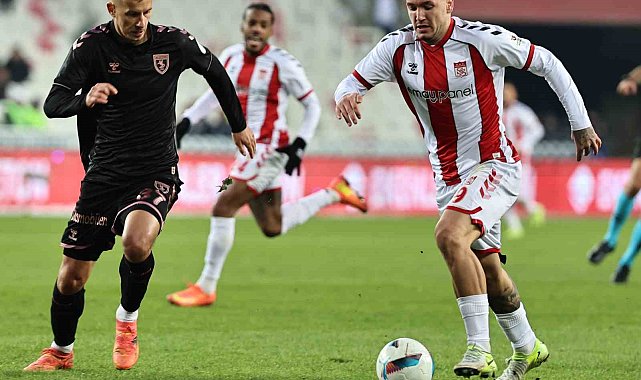 Samsunspor - Sivasspor maçının VAR'ı Jonas Hansen