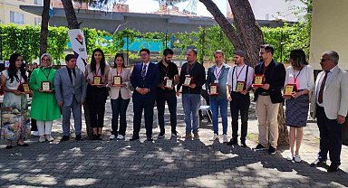Selendi'de 4006 TÜBİTAK Bilim Fuarı açıldı