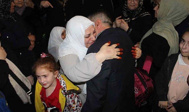 Siirt'in hacı adayları kutsal topraklara gözyaşlarıyla uğurlandı