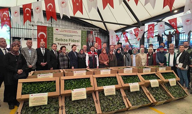 Silivri'de üreticiye 614 bin fide ve 4 ton tohum desteği