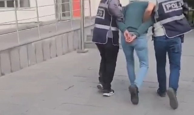 Sosyal medyada silahlı fotoğrafını paylaşan şahıs yakalandı