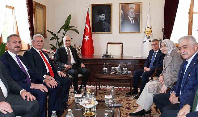 TBMM Başkanı Kurtulmuş'tan AK Parti Meclis Grubu'na ziyaret