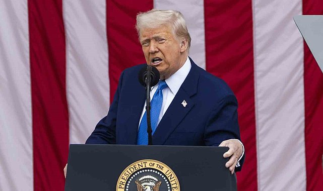 Trump: "Putin ateşle oynuyor"