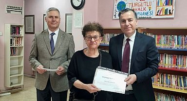 Turgutlu'da en çok kitap okuyanlar ödüllendirildi