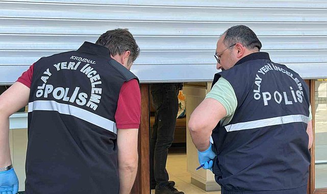 Uşak'ta kuyumcuya silahlı saldırı düzenleyen 19 yaşındaki genç 2 kişiyi yaraladı