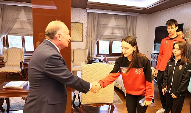 Vali Ali Çalgan şampiyon sporuları tebrik etti