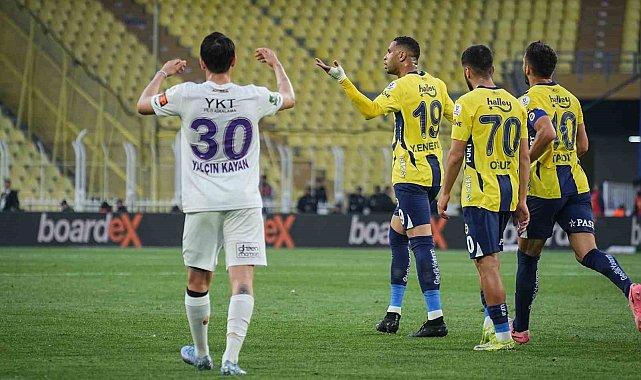 Youssef En Nesyri, 28. golünü attı