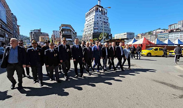 Zonguldak'ta "Aile Yılı" kortejiyle başladı, "Gençlik Haftası" coşkusuyla devam etti