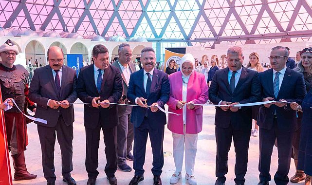 'Hayat Boyu Öğrenme Yıl Sonu Sergisi'nin açılış töreni yapıldı