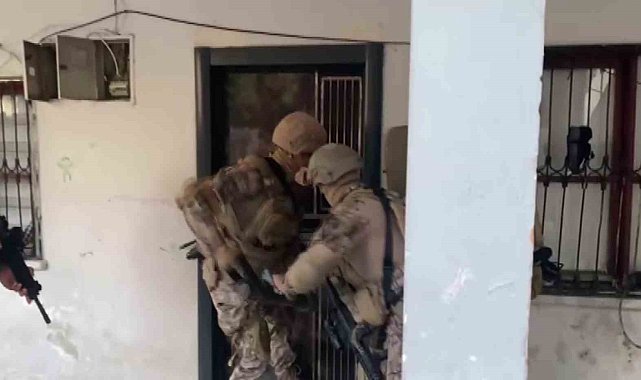Adana'da "sahte alıcı" çetesi çökertildi: 4 tutuklama