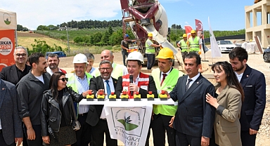 Aksungur Spor Tesisi için ilk harç döküldü