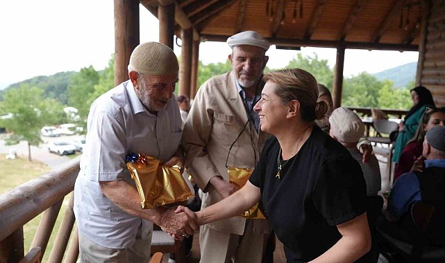 Alzheımer merkezi konukları Aydınpınar'da ağırlandı
