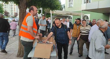 Atakum Belediyesinden bayram şekeri ikramı