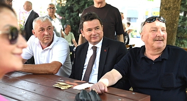 Başkan Aydın Osmangazi’yi mahalle mahalle geziyor
