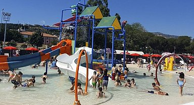 Başkan Çerçioğlu bu yıl da çocukları aquapark ile buluşturacak