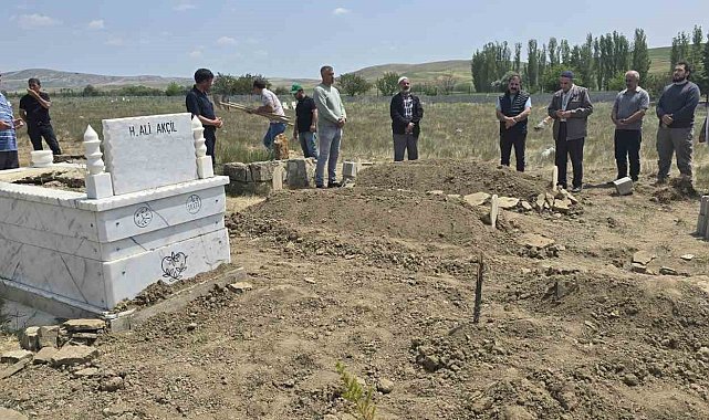 Başkentte muhtarlık seçiminden kalan husumet: Baba ve oğul toprağa verildi