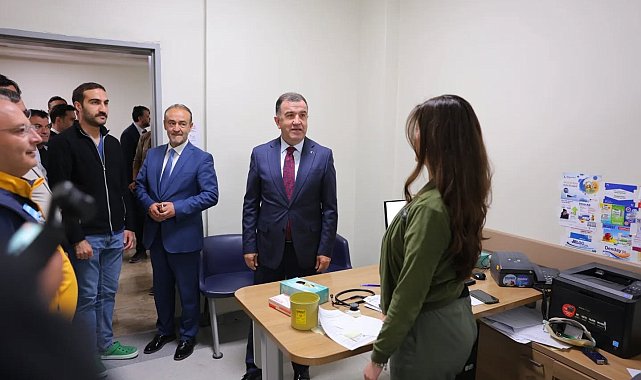 Bayburt'ta sağlık çalışanlarının bayramı kutlandı