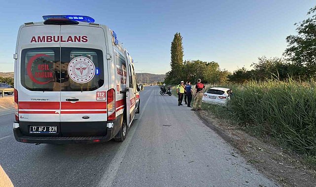 Çanakkale'de 3 aracın karıştığı zincirleme kazada ağır yaralanan 4 yaşındaki çocuk hayatını kaybetti