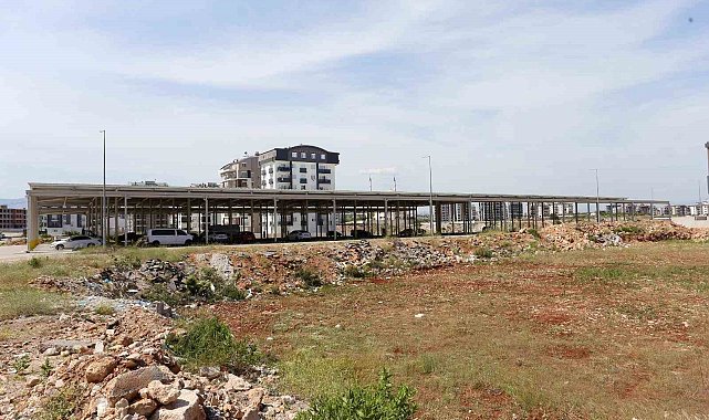 Çankaya Mahallesi'ne ilk kapalı pazar açılış için gün sayılıyor
