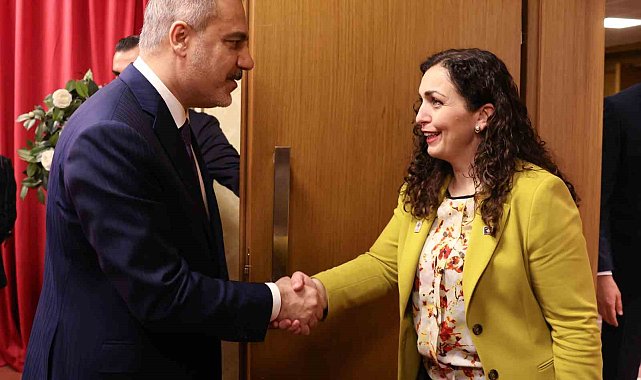 Dışişleri Bakanı Fidan, Kosova Cumhurbaşkanı Osmani-Sadriu ile görüştü