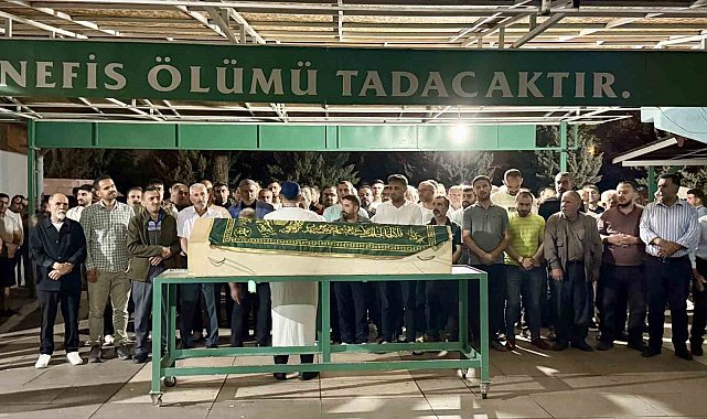 Diyarbakır'da yangında hayatını kaybeden anne ve üç çocuğu defnedildi