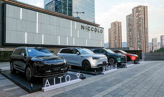 Elektrikli araç markası AITO, yeni modellerini medya temsilcilerine tanıttı