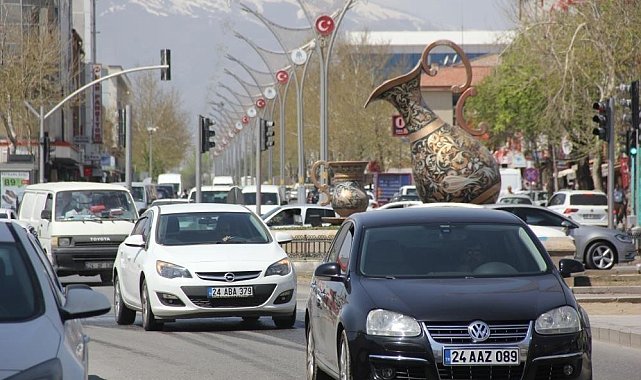 Erzincan'da araç sayısı 79 bin 988 oldu
