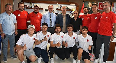 Erzurum GSİM Short Track olimpik milli takımını ağırladı