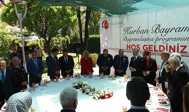Eskişehir'de bayramlaşma töreni