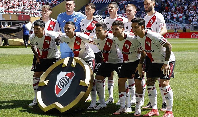 FIFA Kulüpler Dünya Kupası: River Plate: 3 - Urawa Red Diamonds: 1