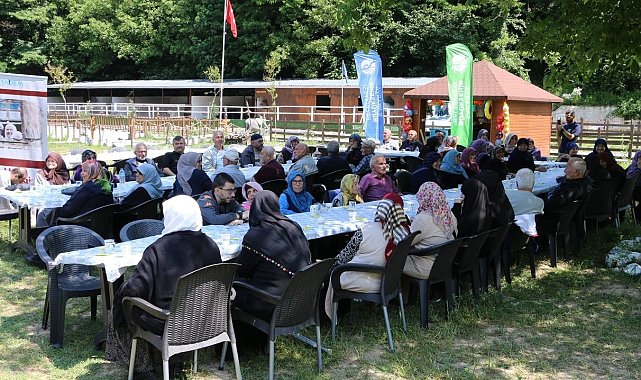Geyveli çınarlar YADEM'le doğayı tüm güzelliğiyle teneffüs etti