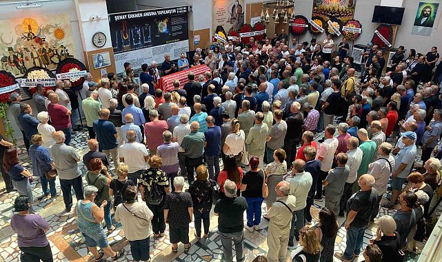 Hayatını kaybeden gazeteci Zeki Özer, son yolculuğuna uğurlandı