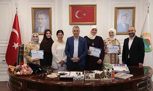 İlkadım'ın kadın girişimcileri belgelerini aldı