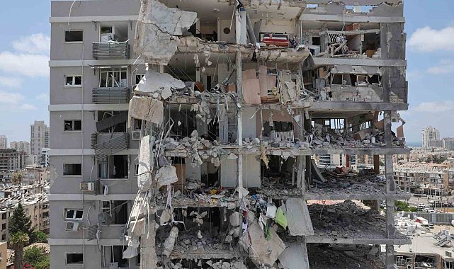İran: İsrail saldırılarında can kaybı 224'e yükseldi