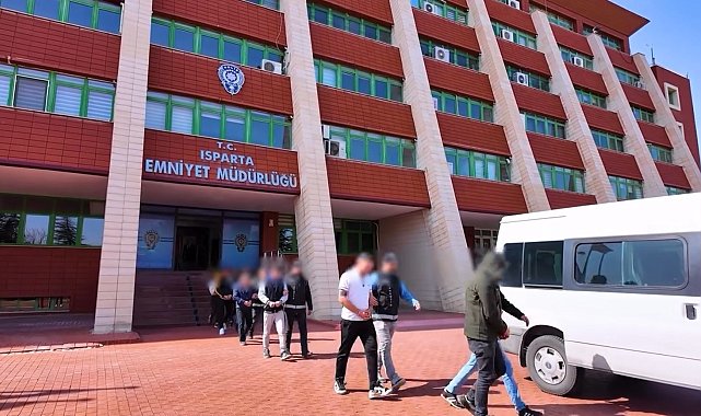 Isparta'da narkotik operasyonlarında 22 kişiye adli işlem yapıldı