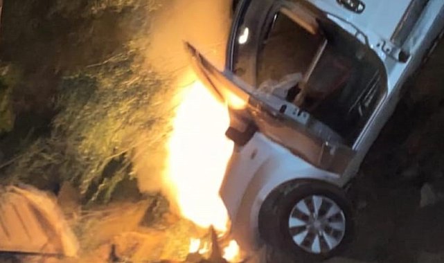 Kaza sonrası alev araçtan kendi imkanları ile çıkan sürücü hastaneye kaldırıldı
