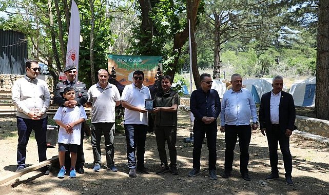 Kazdağları'nda baba-çocuk doğa kampı düzenlendi