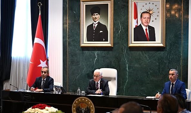 Kırklareli Valisi vatandaşların taleplerini dinledi