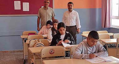LGS'ye girecek öğrenciler sınav provası yaptı