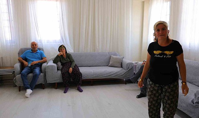 Modern köy evlerinin teslimi sürüyor, bayrama yeni yuvalarında girdiler