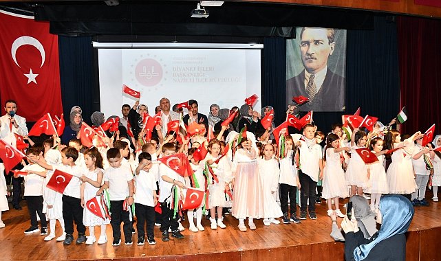 Nazilli'de miniklerden yıl sonu programı