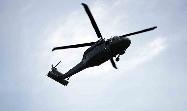 Polonya, ABD'den 32 adet "Black Hawk helikopteri" satın alma planını erteledi