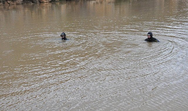 Şanlıurfa'da kanala giren 1'i çocuk 2 kişi kayboldu