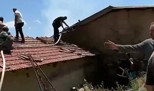 Şarkikaraağaç'ta bahçe temizliği sırasında çıkan yangında ahır ve samanlık yandı