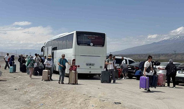 Savaş endişesi yabancı turistleri Türkiye'ye yöneltti