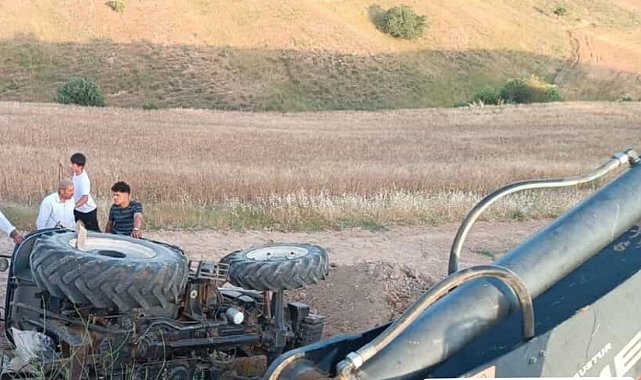 Siirt'te traktör devrildi: 2 yaralı