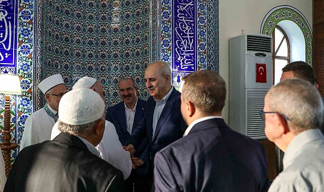 TBMM Başkanı Kurtulmuş, bayram namazını Çanakkale'de kıldı