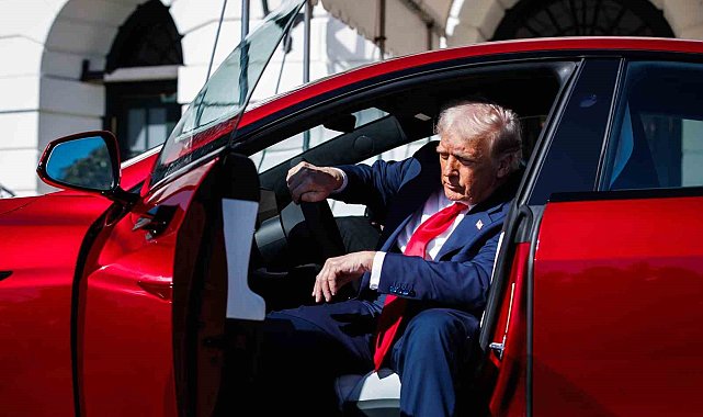 Trump: "Musk aklını kaçırmış"