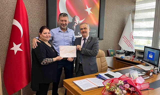 Türkiye'de ilk kez uygulanan "Geçici Koruyucu Aile" modeliyle Asel bebek bayramı sıcak bir yuvada geçirecek
