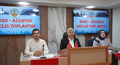 Başkan Hallaç, gündemle ilgili değerlendirmelerde bulundu